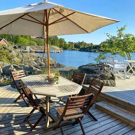 Renovated Boathouse From 1960 By The Sea In Boroya Holiday home *
