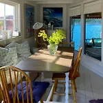 Renovated Boathouse From 1960 By The Sea In Boroya Tvedestrand