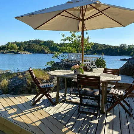 Casa de Férias Renovated Boathouse From 1960 By The Sea In Boroya Tvedestrand